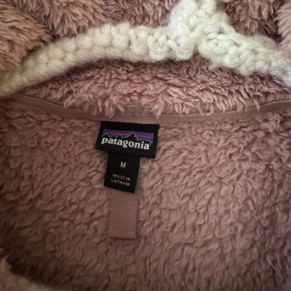 Patagonia 1/4 Zip Fleece, Size M - Picture 4 of 4